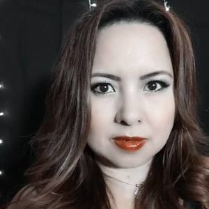 Meet your Posher, Arlynne